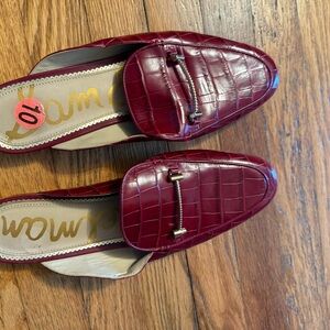 Women's Burgundy Loafers